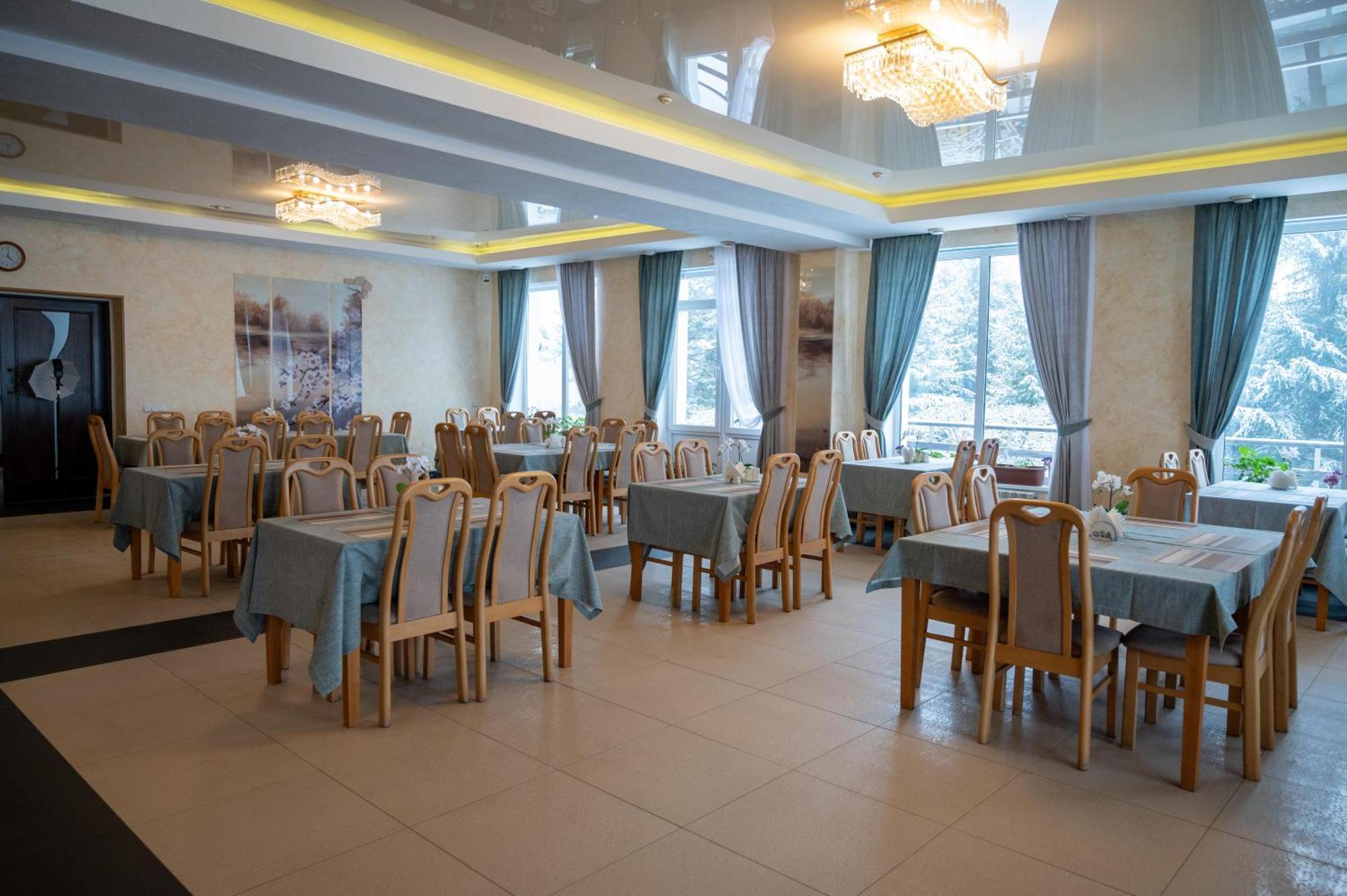 Kamyanka Hotel Mizhhirya  ภายนอก รูปภาพ